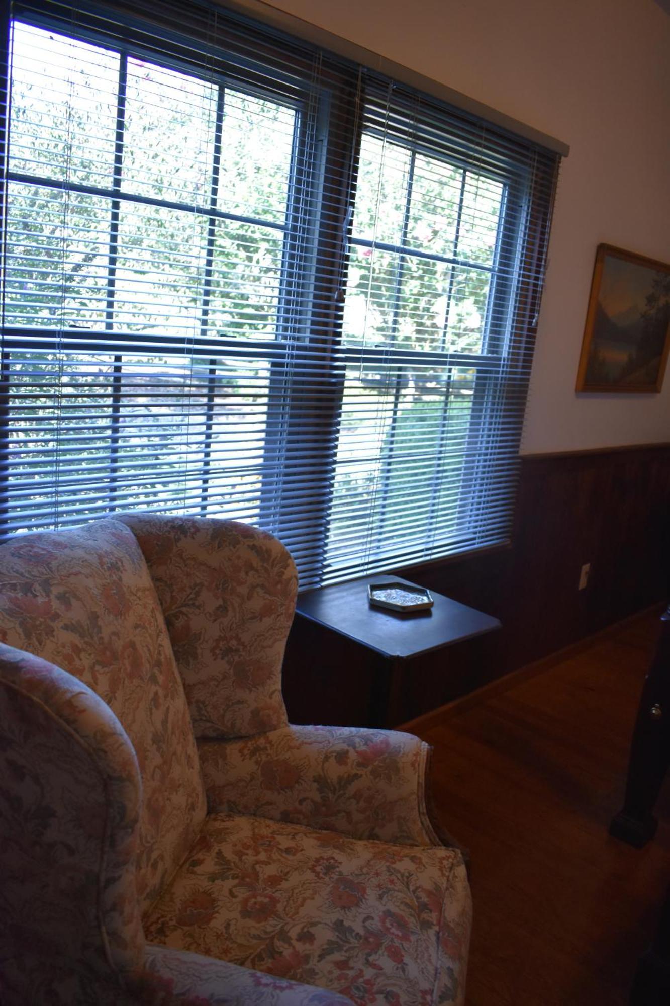 Restored1850S Log Cabin, With Gazebo And Gardens! 1 Mile To Downtown Weaverville Exterior photo